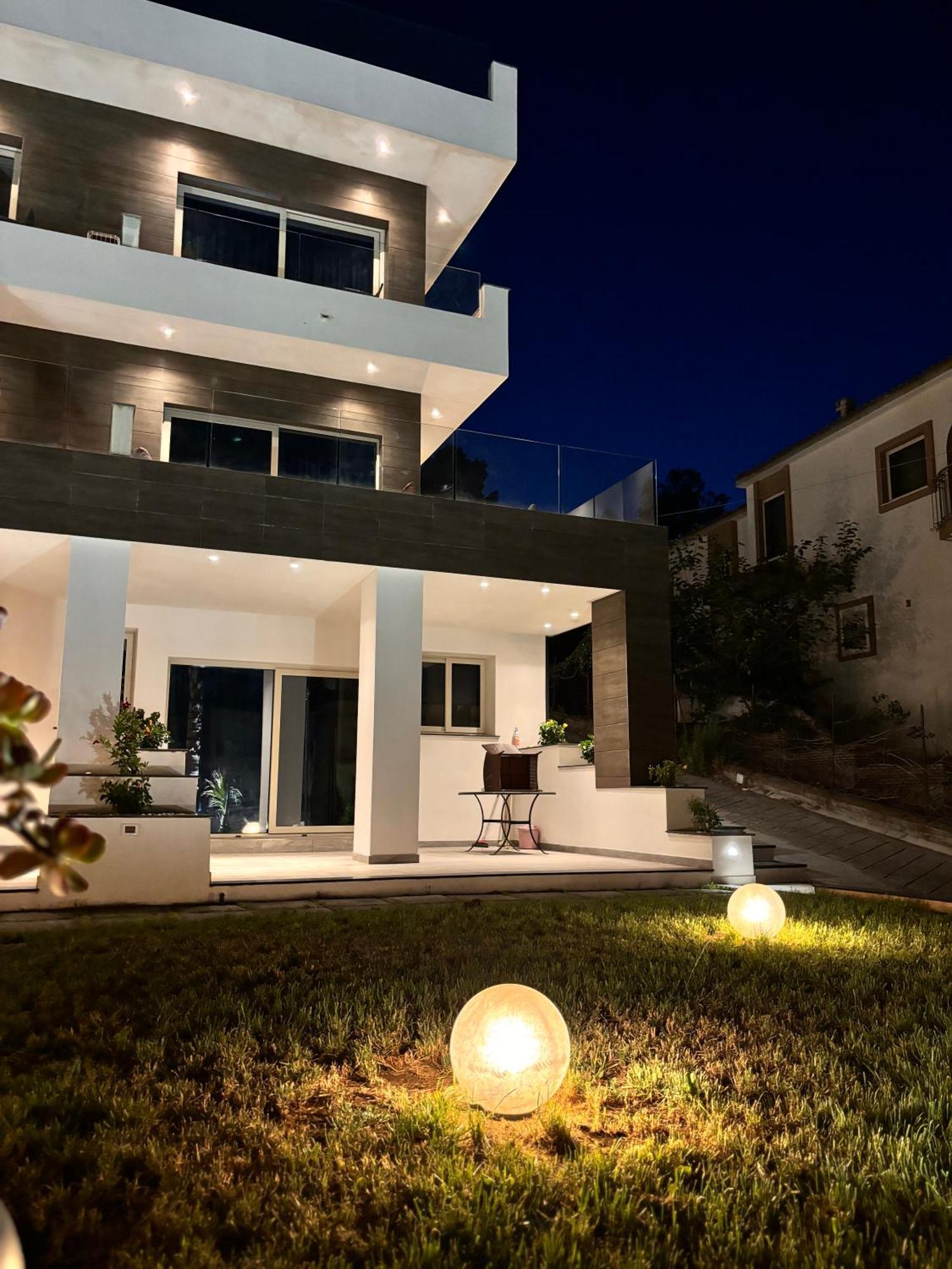 Ig - "Villa Don Antonio" Apartments 지아르디니낙소스 외부 사진