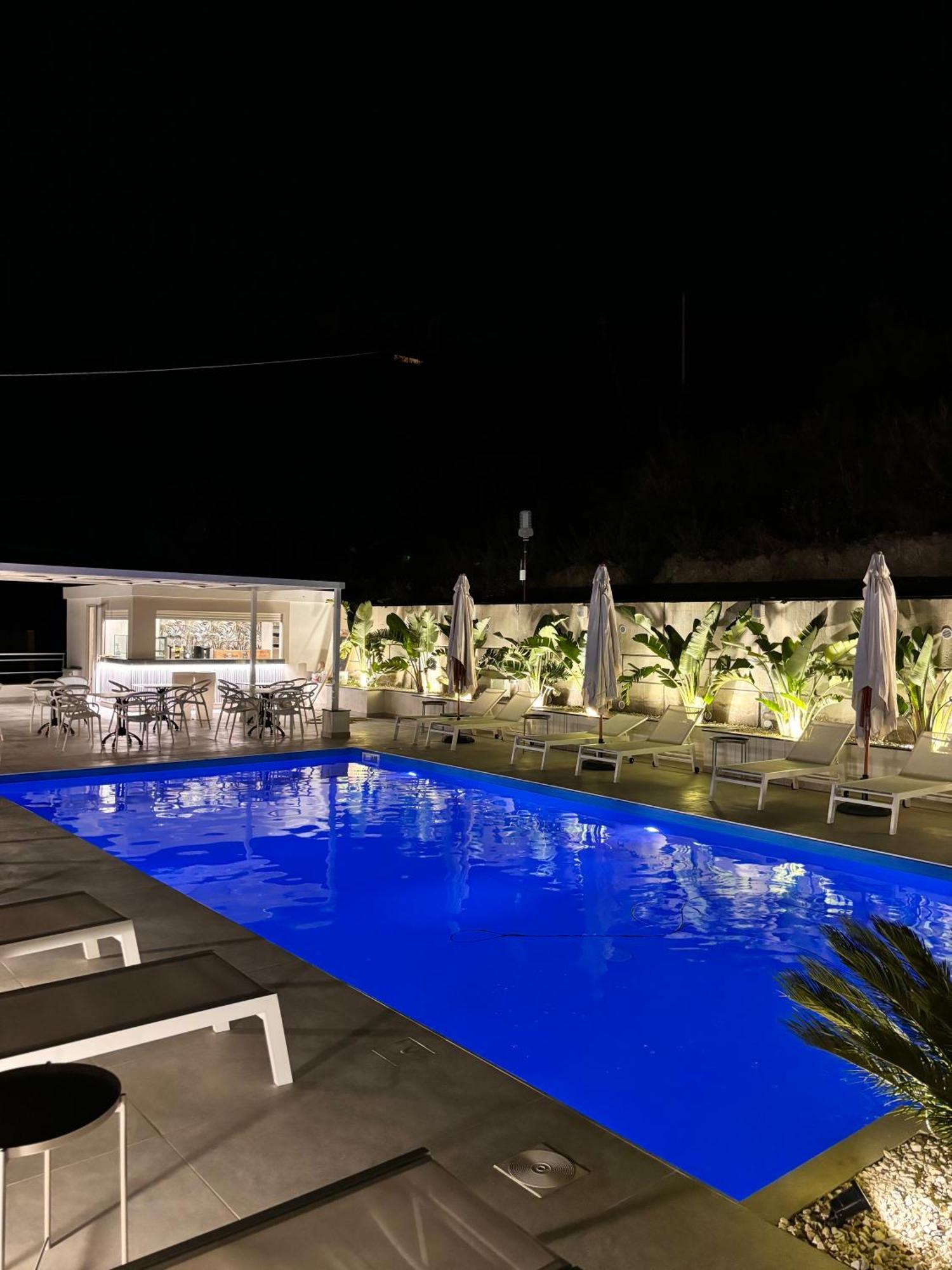 Ig - "Villa Don Antonio" Apartments 지아르디니낙소스 외부 사진