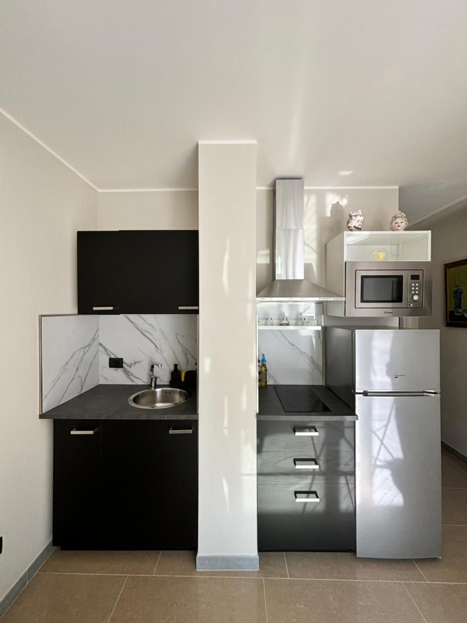Ig - "Villa Don Antonio" Apartments 지아르디니낙소스 외부 사진