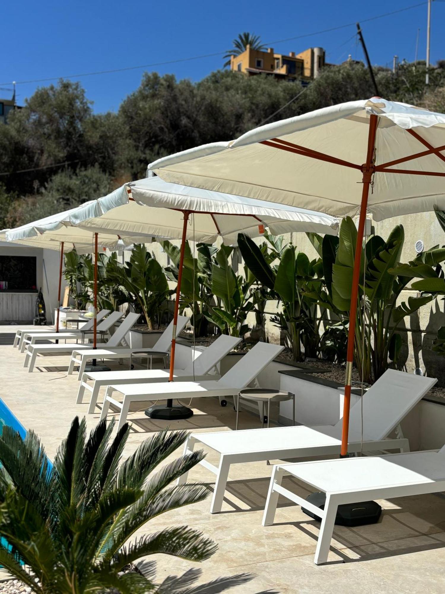 Ig - "Villa Don Antonio" Apartments 지아르디니낙소스 외부 사진